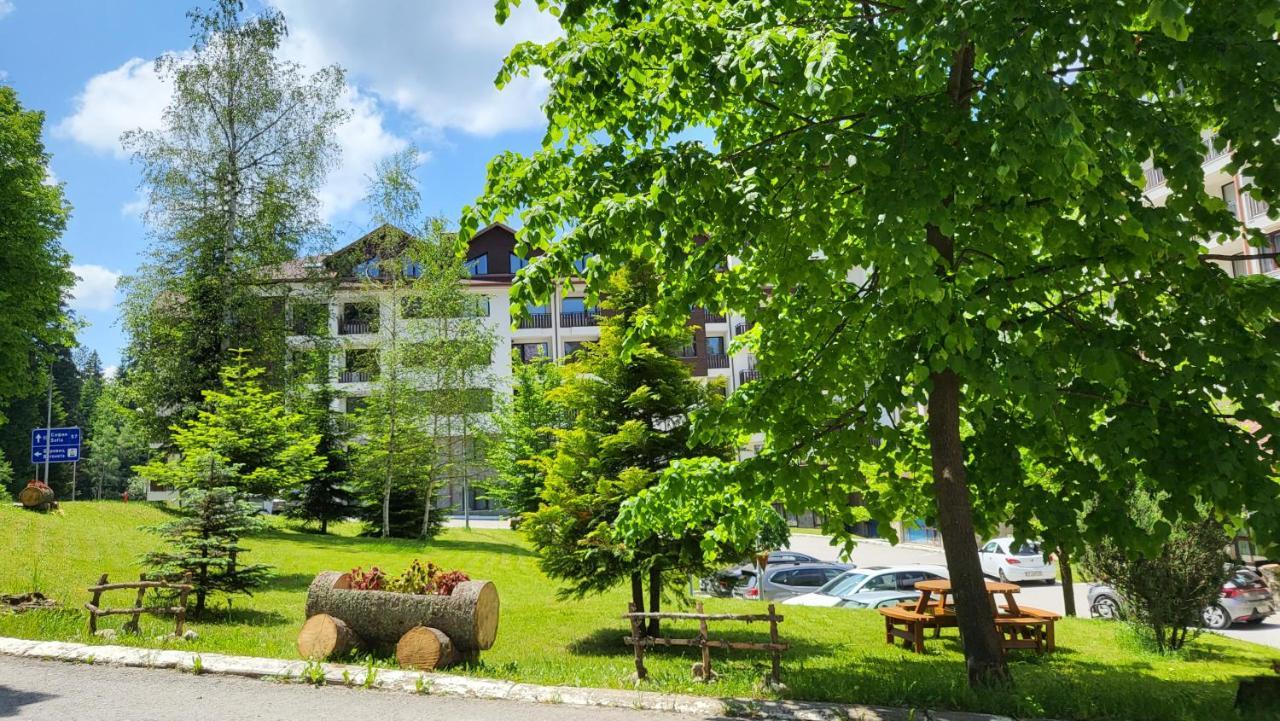 Pinewood Ang Luxurious Apartment A32 Borowec Zewnętrze zdjęcie